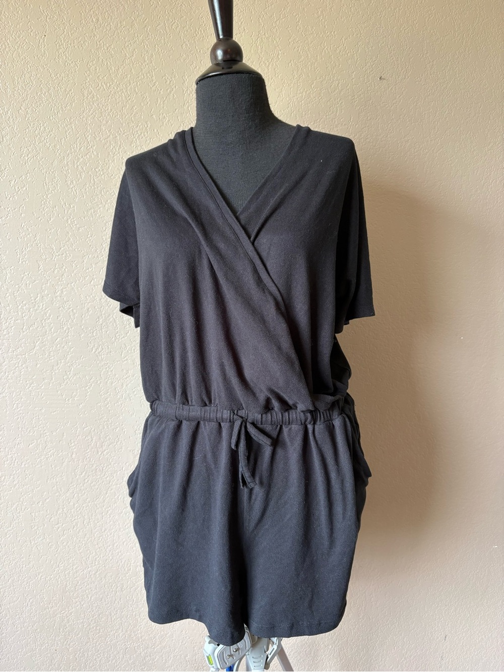 32 Cool Medium Black Romper Swimsuit Coverup Elastic Waist Pockets